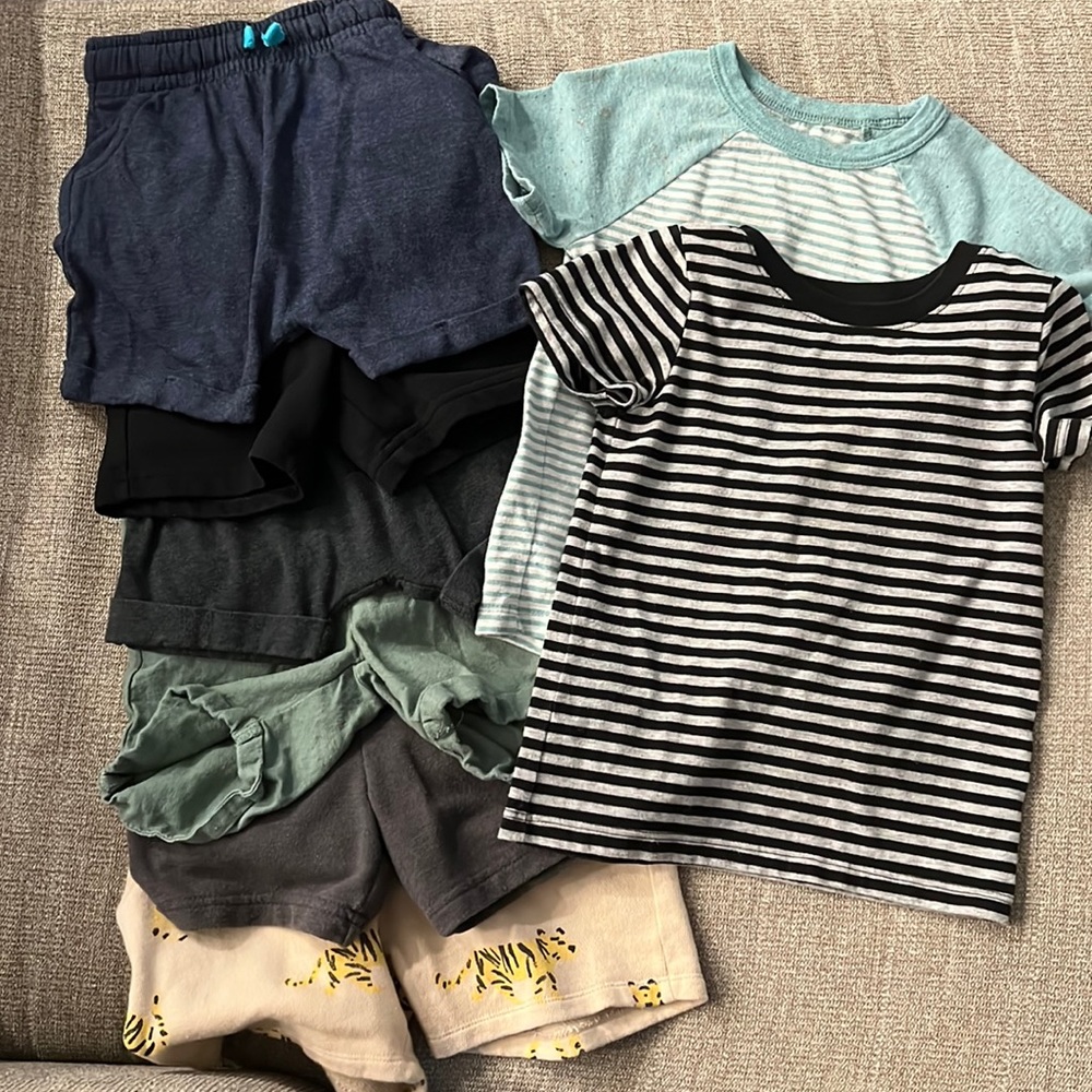Cat & Jack 2T toddler boy bundle